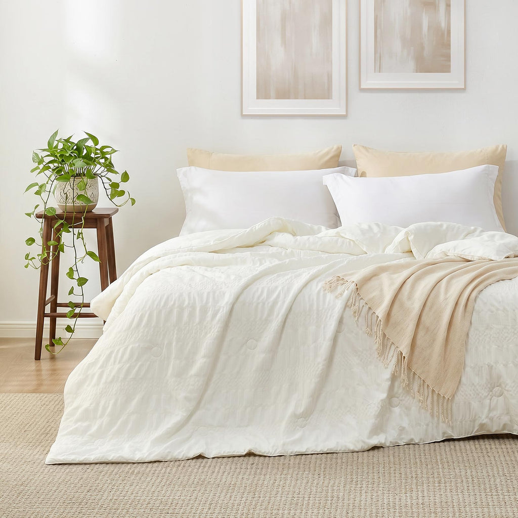 Comfort Collection | Cooling Comforter with Advanced Airflow | Lightweight Design for Hot Sleepers 2