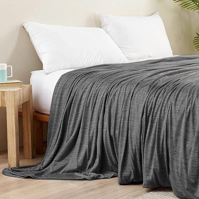 Cooling Comfort Bedding Ensemble With Breathable Cotton For All-Season Sleep