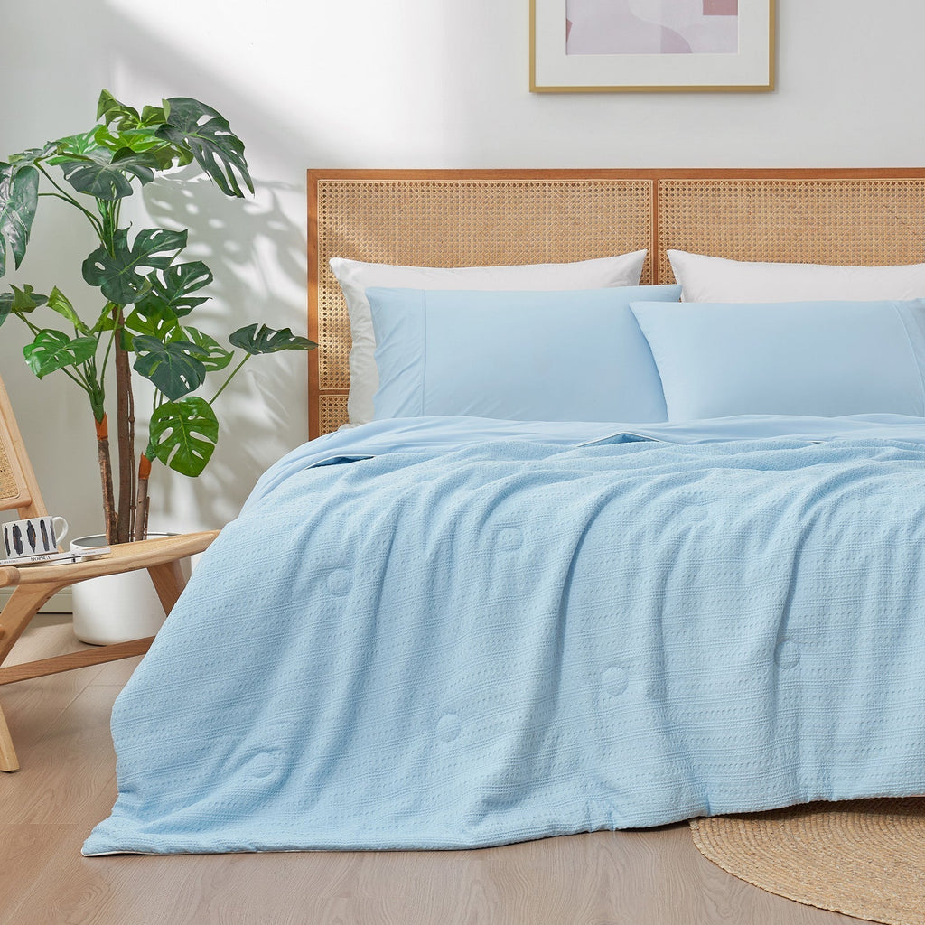 Cozy Bliss | Comforter with Natural Fiber Waffle Design | Lightweight & Eco-Friendly Bedding for Hot Sleepers 8