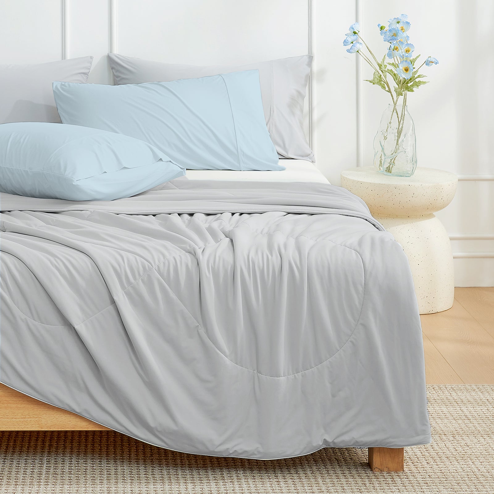 Cozy Bliss | Cooling Comforter with Japanese Arc-Chill Fabric | Lightweight & Breathable for Hot Sleepers 11
