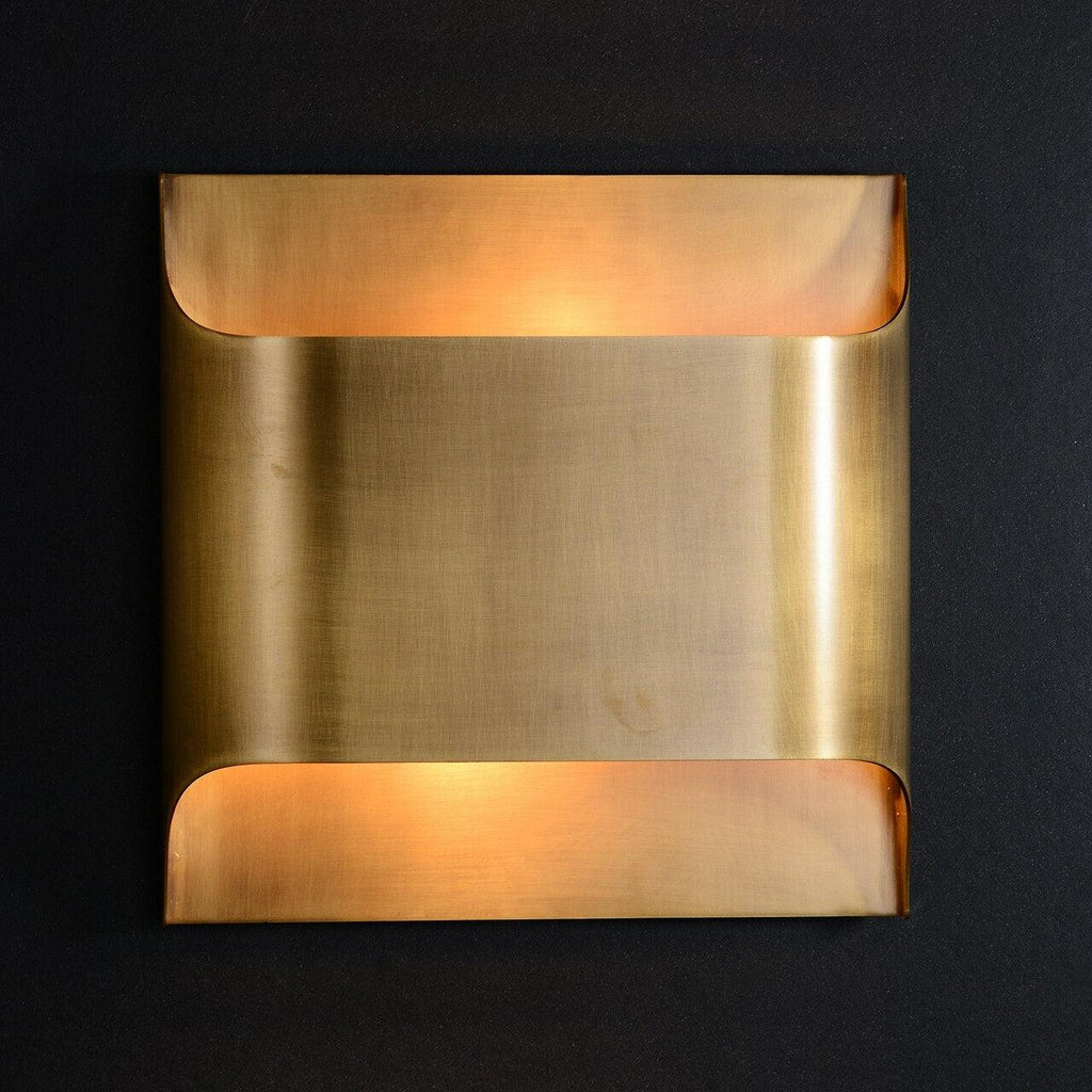 Messing-Wandleuchte mit sanftem LED-Bogen für Flure und Wohnzimmer
