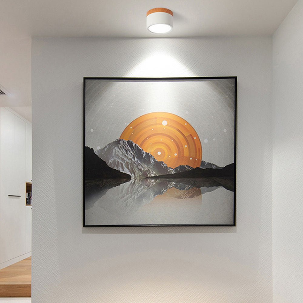 Plafonnier cylindrique effet bois avec montage affleurant