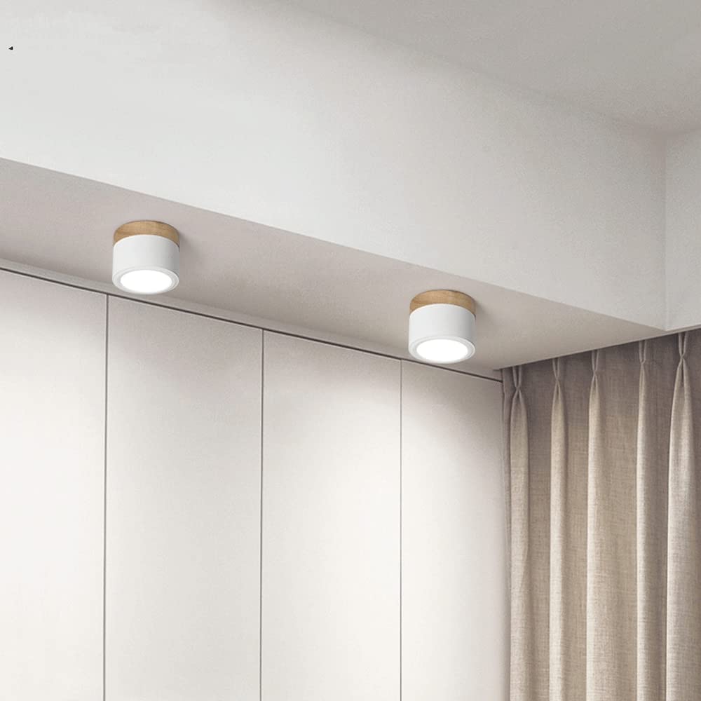 Plafonnier cylindrique effet bois avec montage affleurant