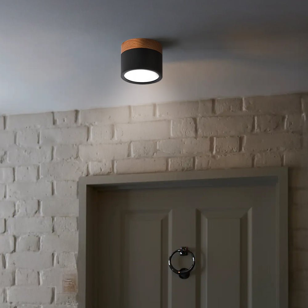 Plafonnier cylindrique effet bois avec montage affleurant