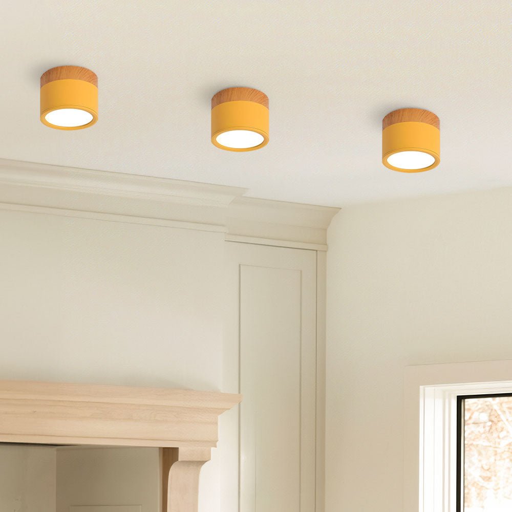Plafonnier cylindrique effet bois avec montage affleurant