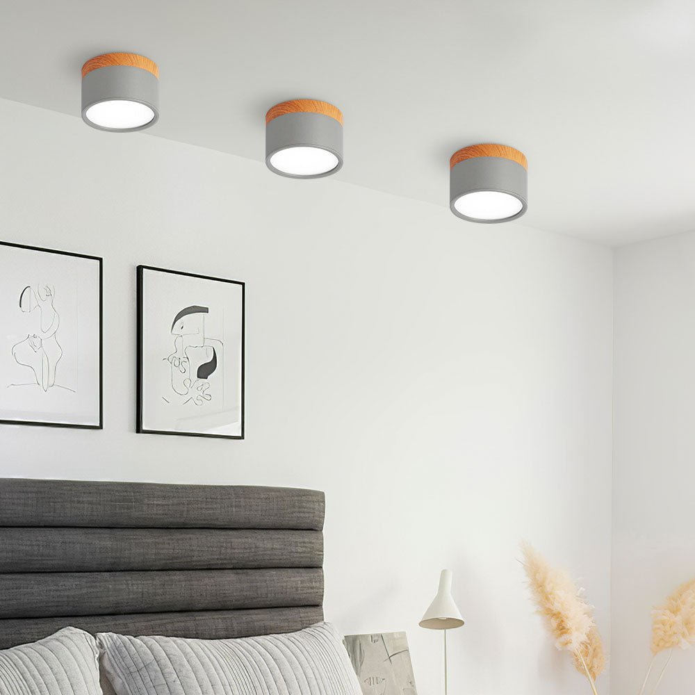Plafonnier cylindrique effet bois avec montage affleurant