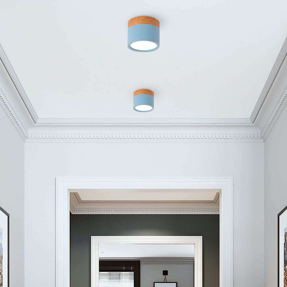 Plafonnier cylindrique effet bois avec montage affleurant
