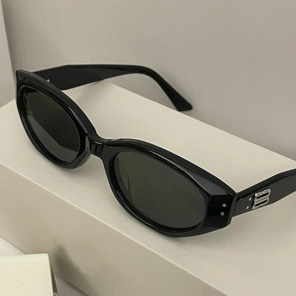 Vintage Cat-Eye Sunglasses