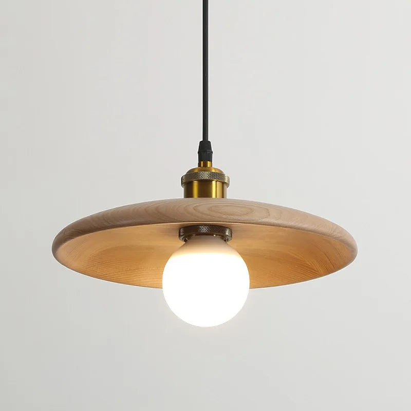 LumiCrest fa mennyezeti lámpa | modern kézműves elegancia