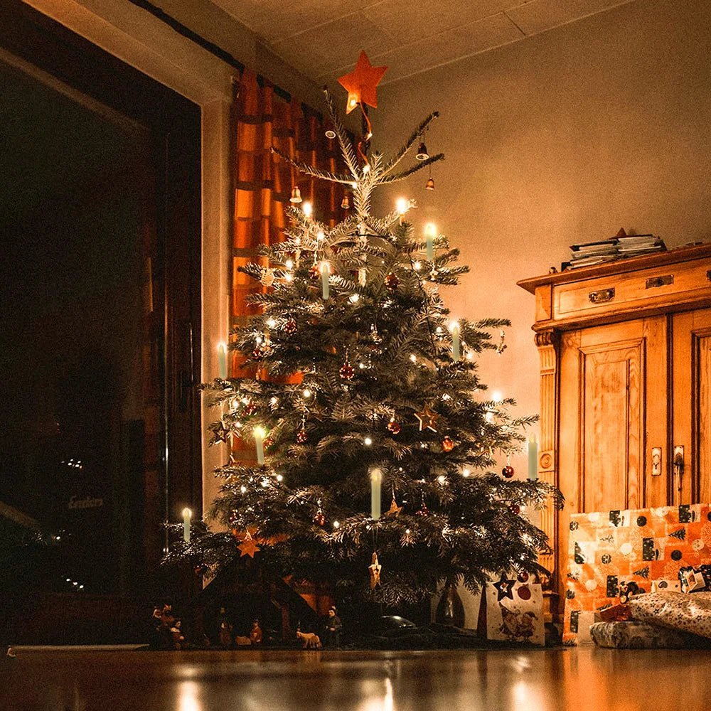 NovaGlow Flameless Christmas Candle Set With Cozy Warm Glow For Home Decor Lovers