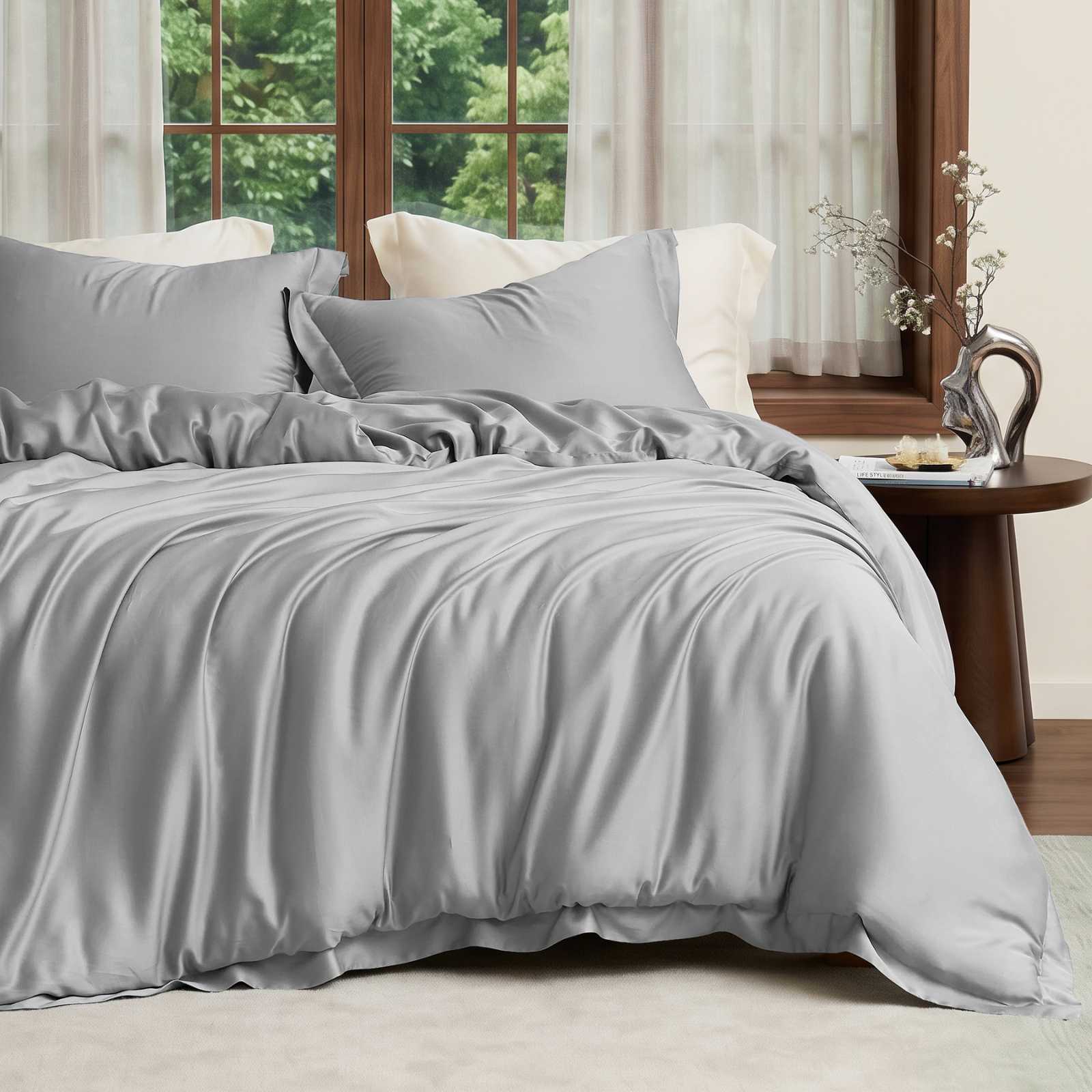 Eco-Friendly Tencel Duvet Cover Set with Cooling Technology | Lightweight & Moisture-Wicking for Comfortable Sleep 5