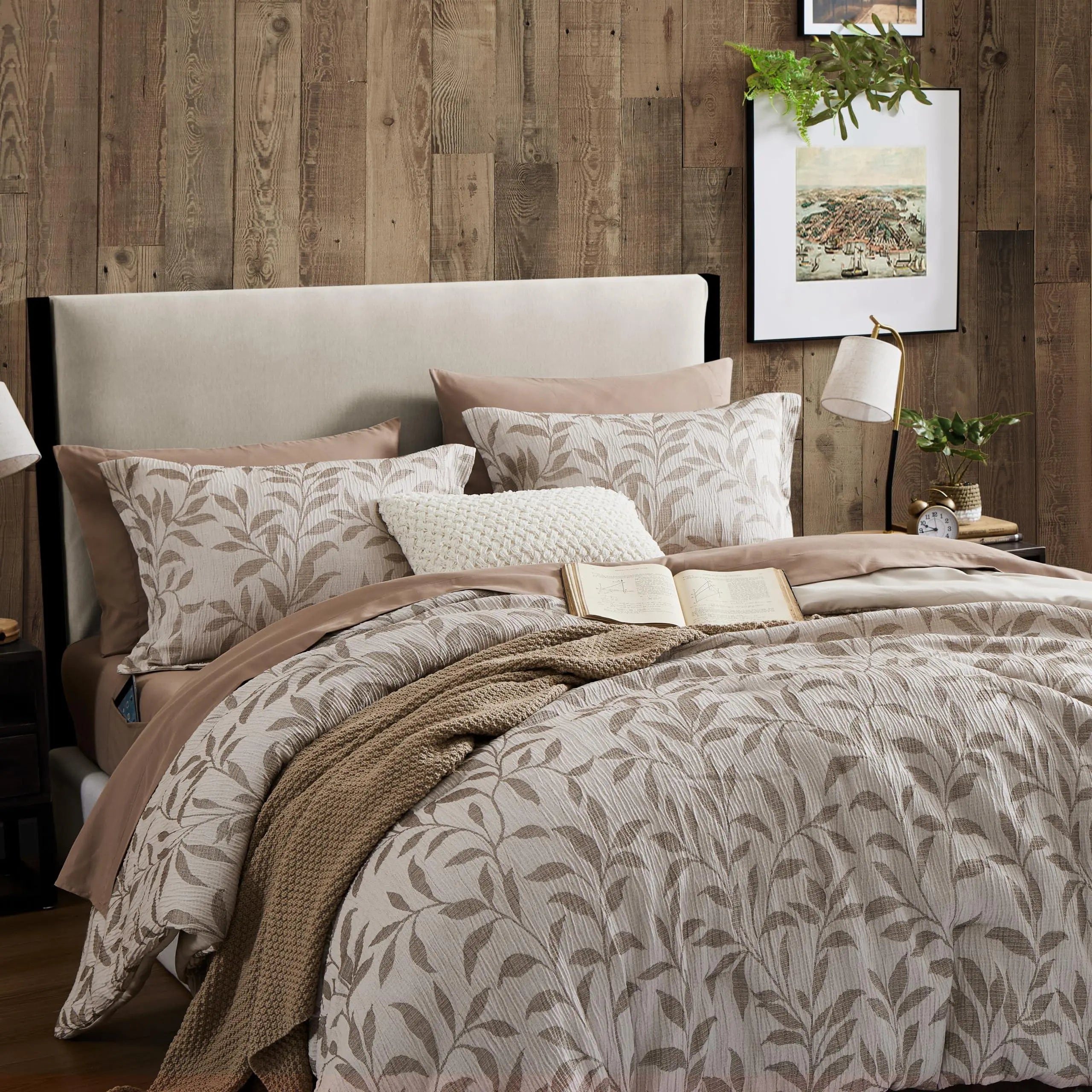 Elegant Floral Duvet Cover Set | Soft Microfiber with Hidden Zipper | Cozy Bedroom Aesthetic for Stylish Comfort 8