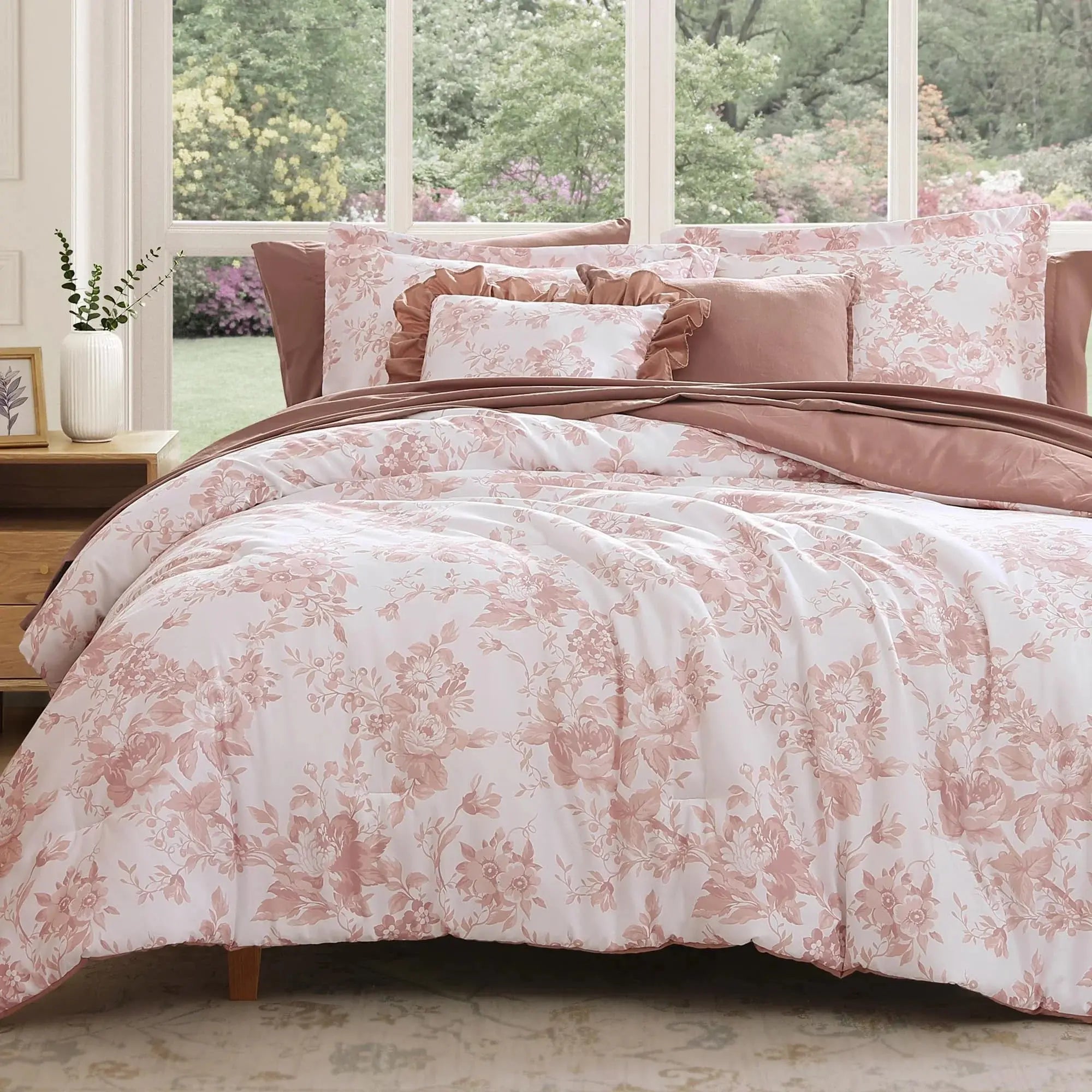 Elegant Floral Duvet Cover Set | Soft Microfiber with Hidden Zipper | Cozy Bedroom Aesthetic for Stylish Comfort 5