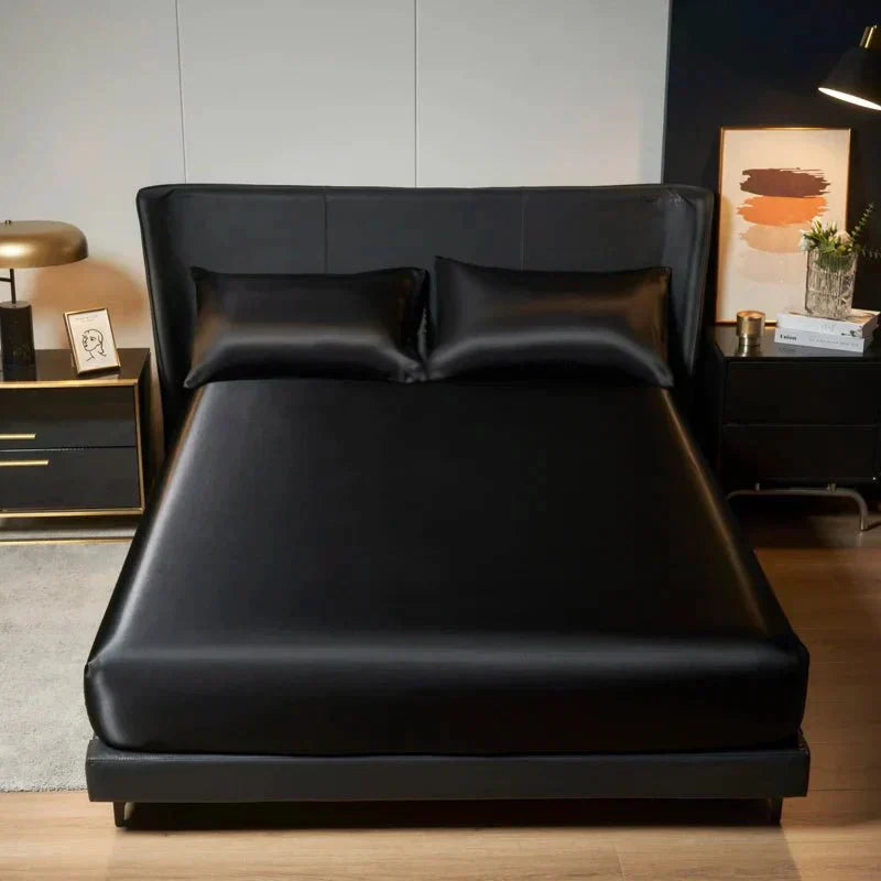 CoolSilk is-silke satenglaken med elastisk passform for varme sovende
