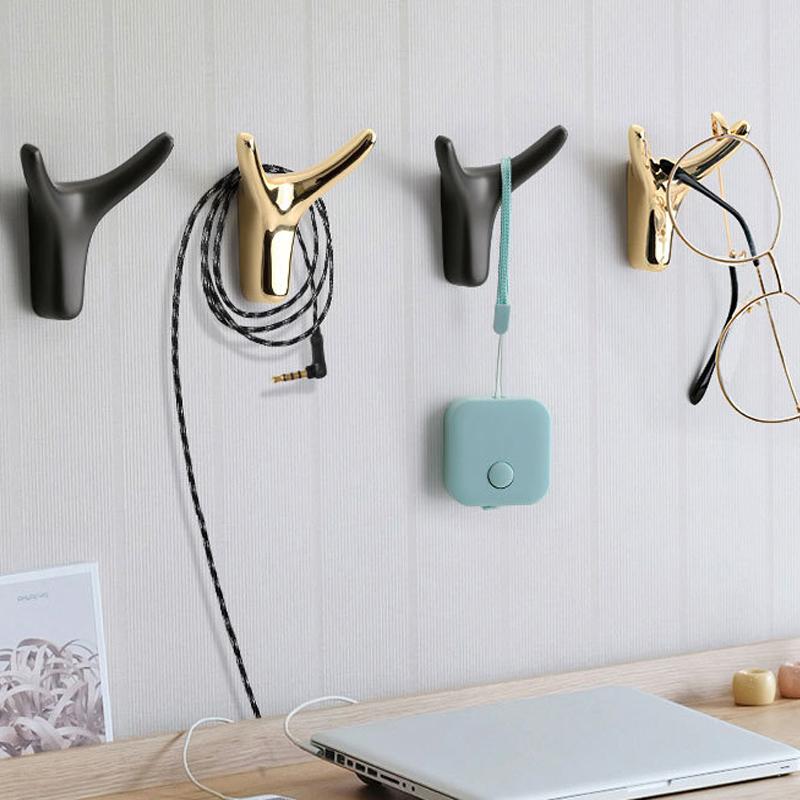 BULLHOOK Wandhaken aus Zinklegierung mit Horn-Design für stilvolle Organisation