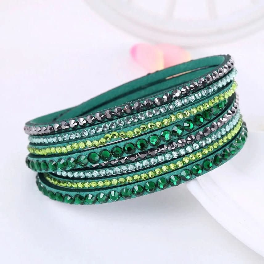 Bracciale Avvolgente Glamour con Cristalli per Donna in Finta Pelle e Multirighe di Strass