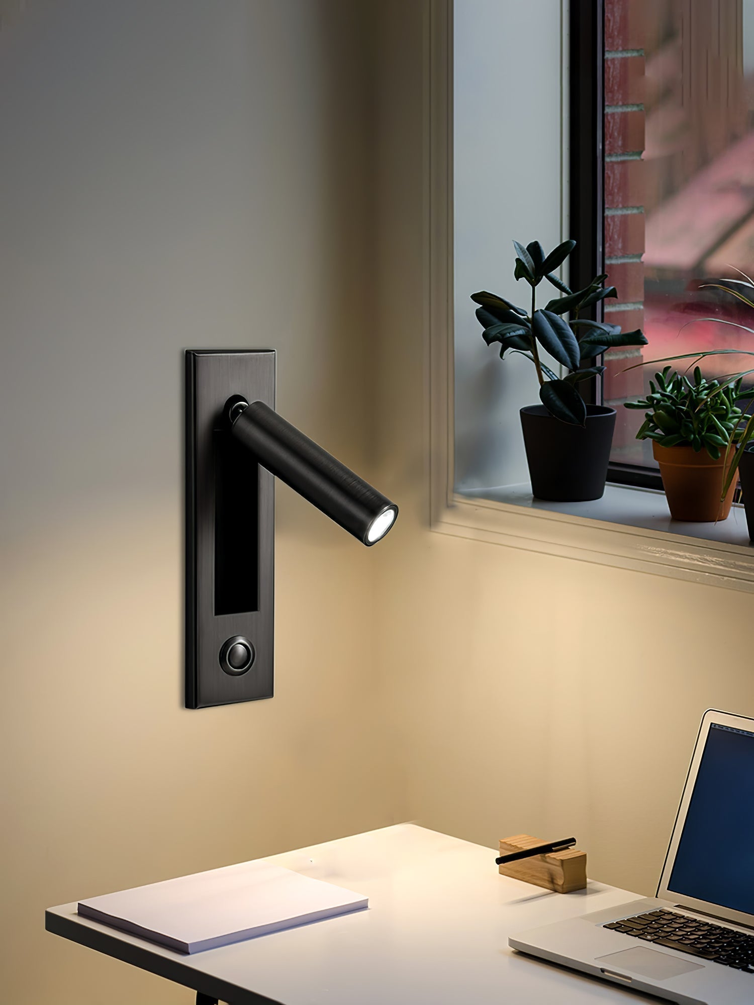 Vestavné – zabudované nástěnné světlo na noc /lampa