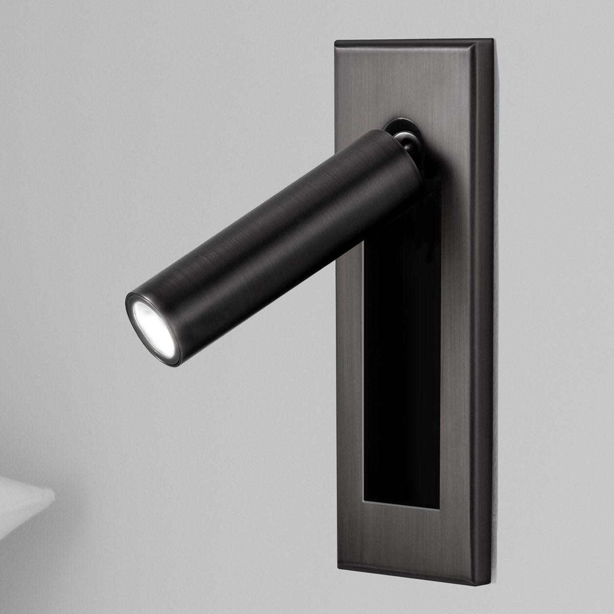 Vestavné – zabudované nástěnné světlo na noc /lampa