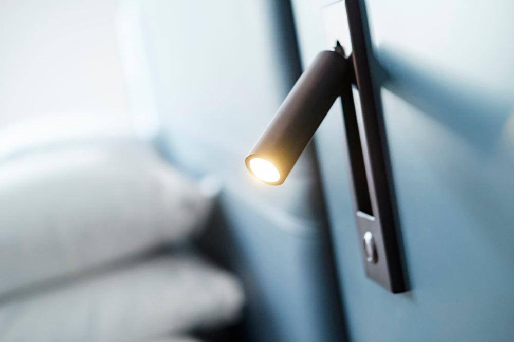Vestavné – zabudované nástěnné světlo na noc /lampa