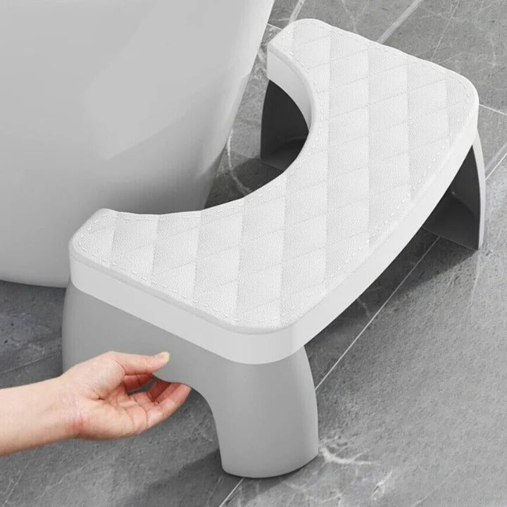כיסא אסלה COMFYSTOOL עם עיצוב ארגונומי לנוחות ויציבות
