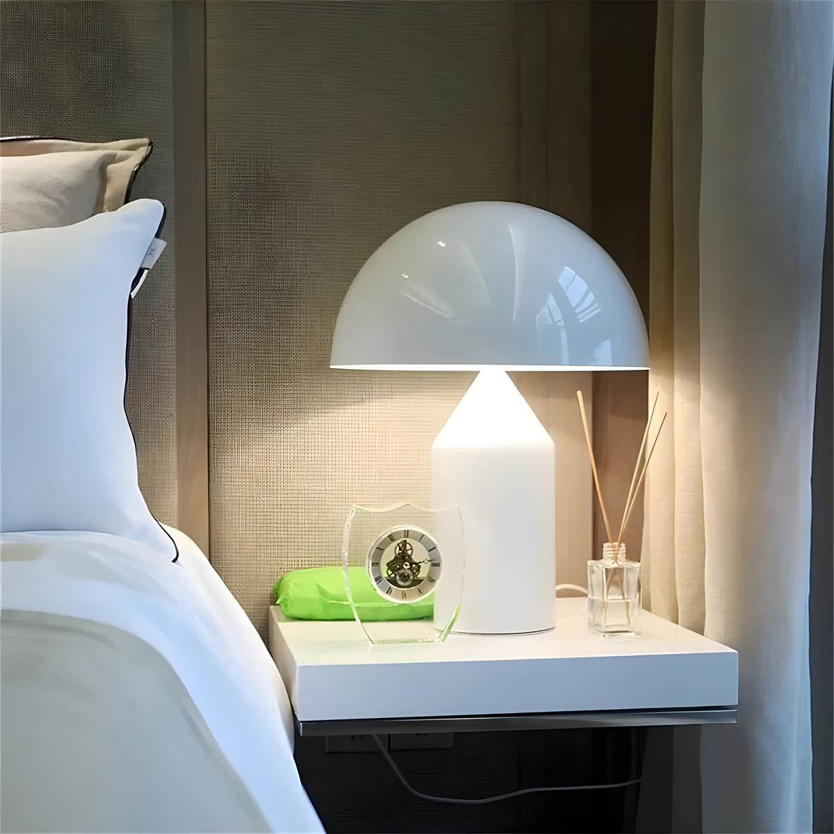Aurelian Glow moderne lampe med lysende design for oppholdsrom
