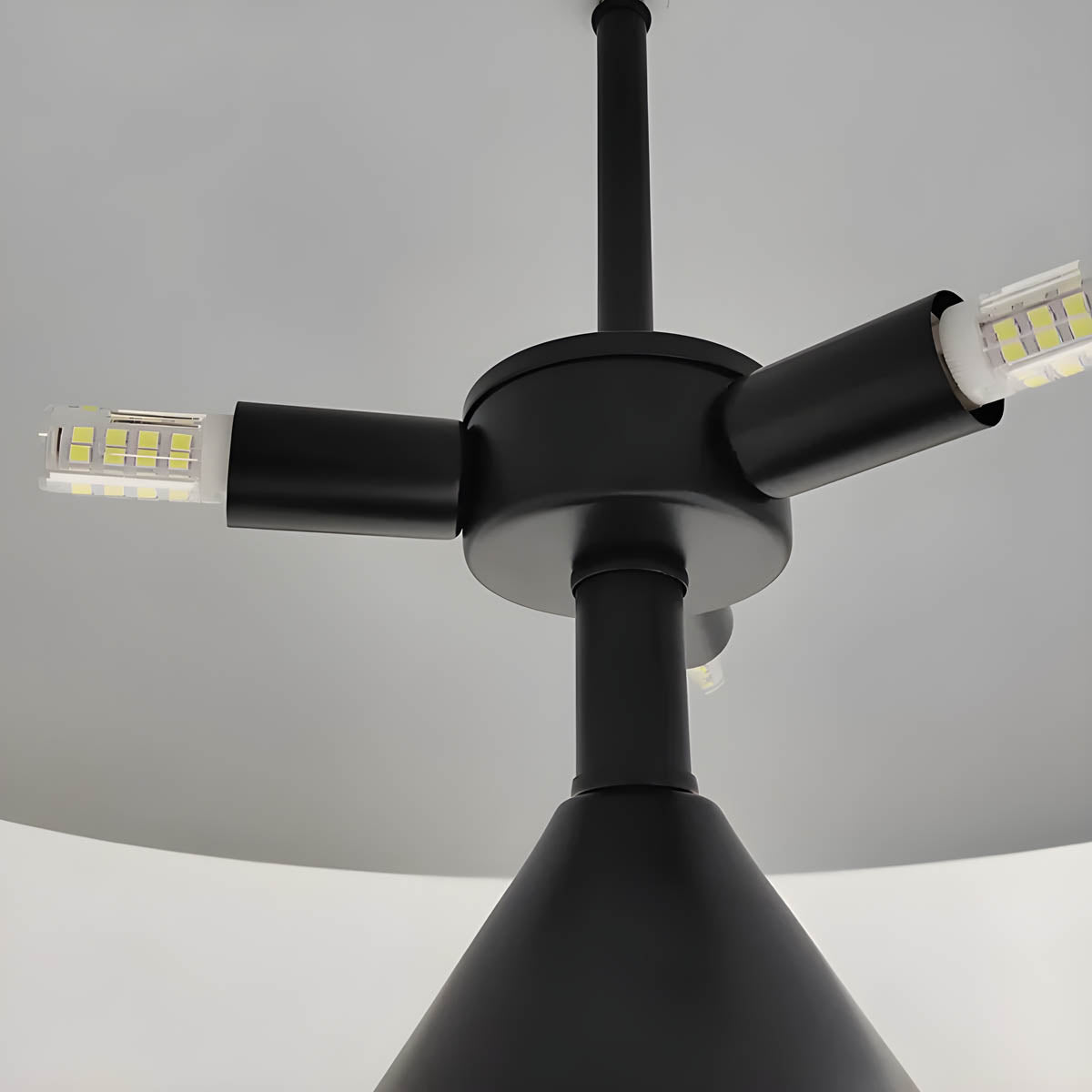 Aurelian Glow moderne lampe med lysende design for oppholdsrom