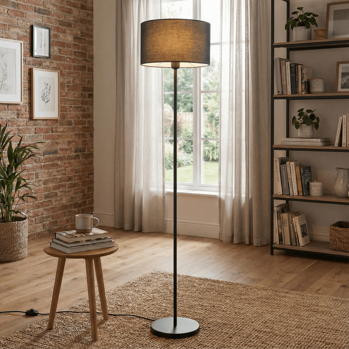 60-Zoll-Stehlampe mit Stoffdiffusor und Netzschirm