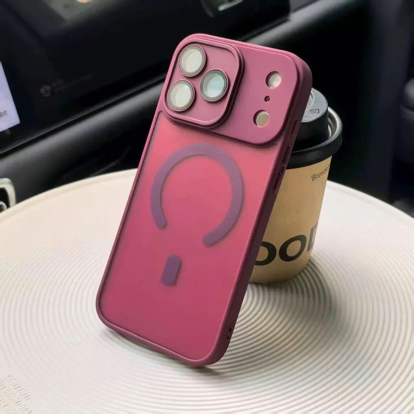 PulseGuard iPhone 17-deksel med slank linsebeskyttelse og magnetisk trådløs lading