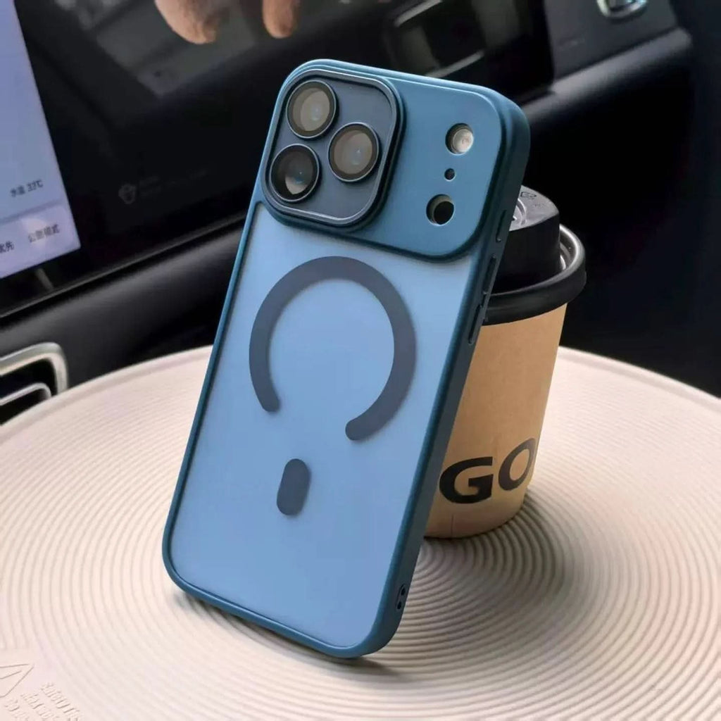 PulseGuard iPhone 17-deksel med slank linsebeskyttelse og magnetisk trådløs lading