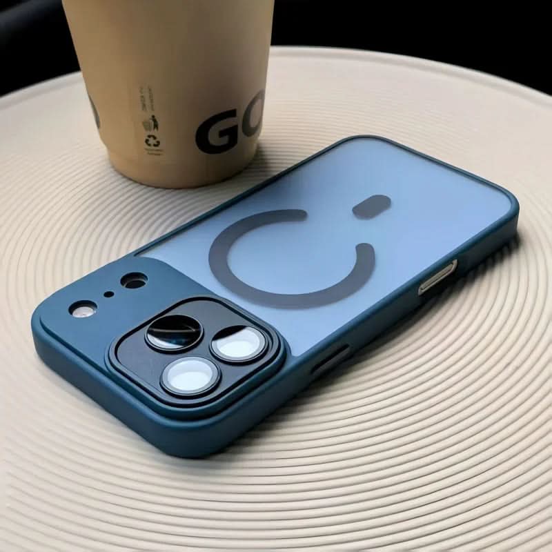 PulseGuard iPhone 17-deksel med slank linsebeskyttelse og magnetisk trådløs lading