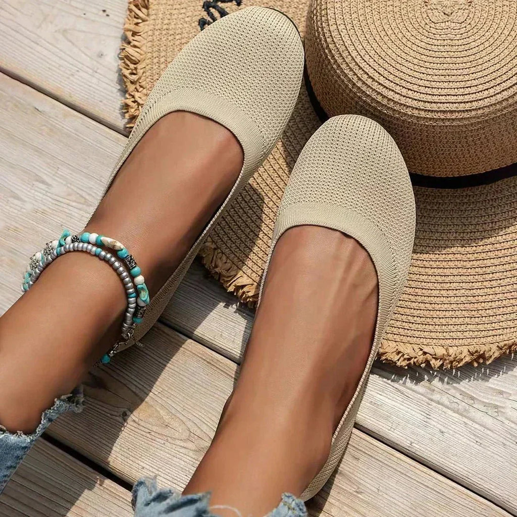 Women's Flexible Ballerina Flats With Soft Fabric For Comfort