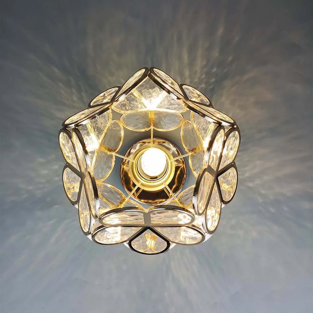 Blomsterloftlampe med gyldne accenter og akryldetaljer, 18 tommer