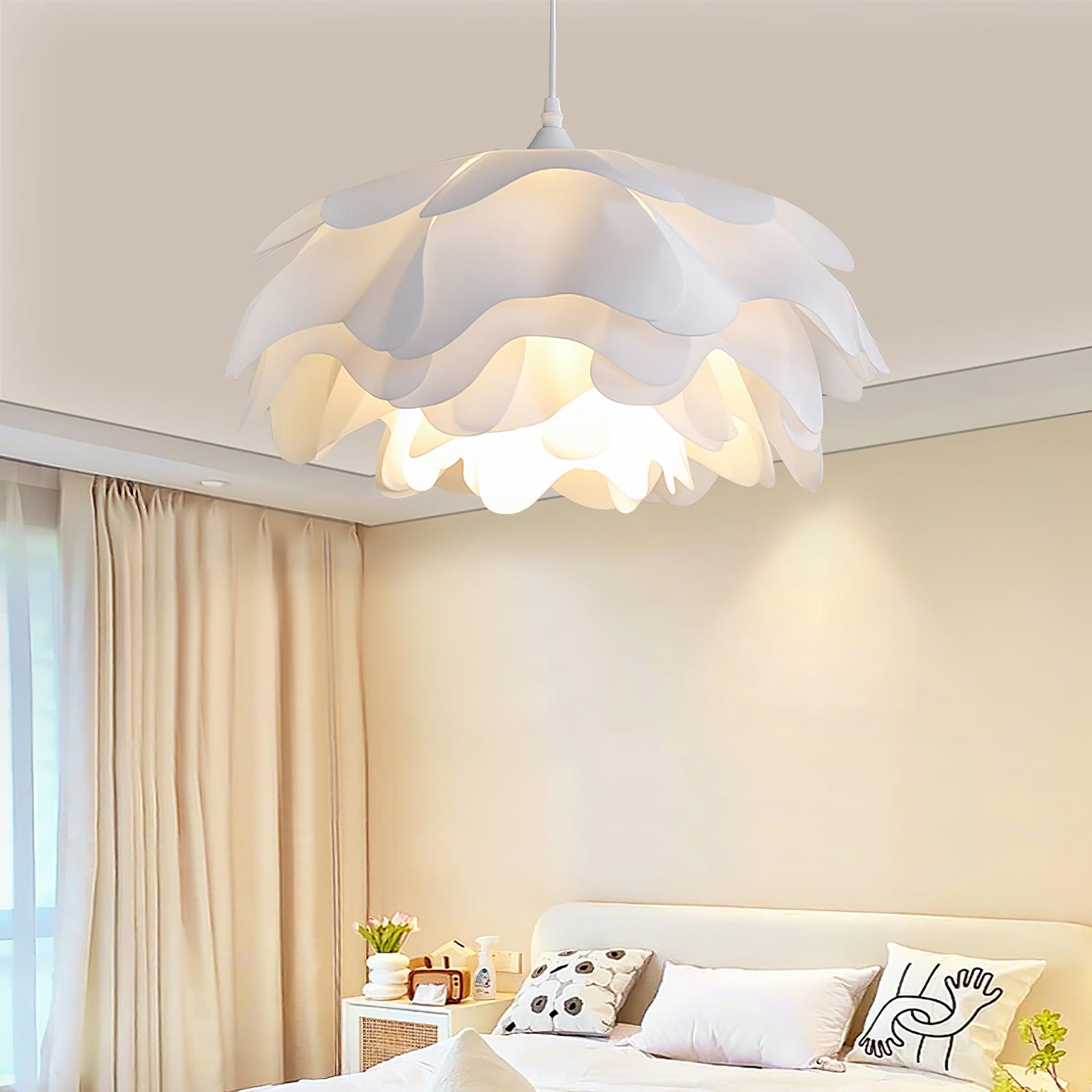 Blossom-Shaped White Pendant Light | Orntli