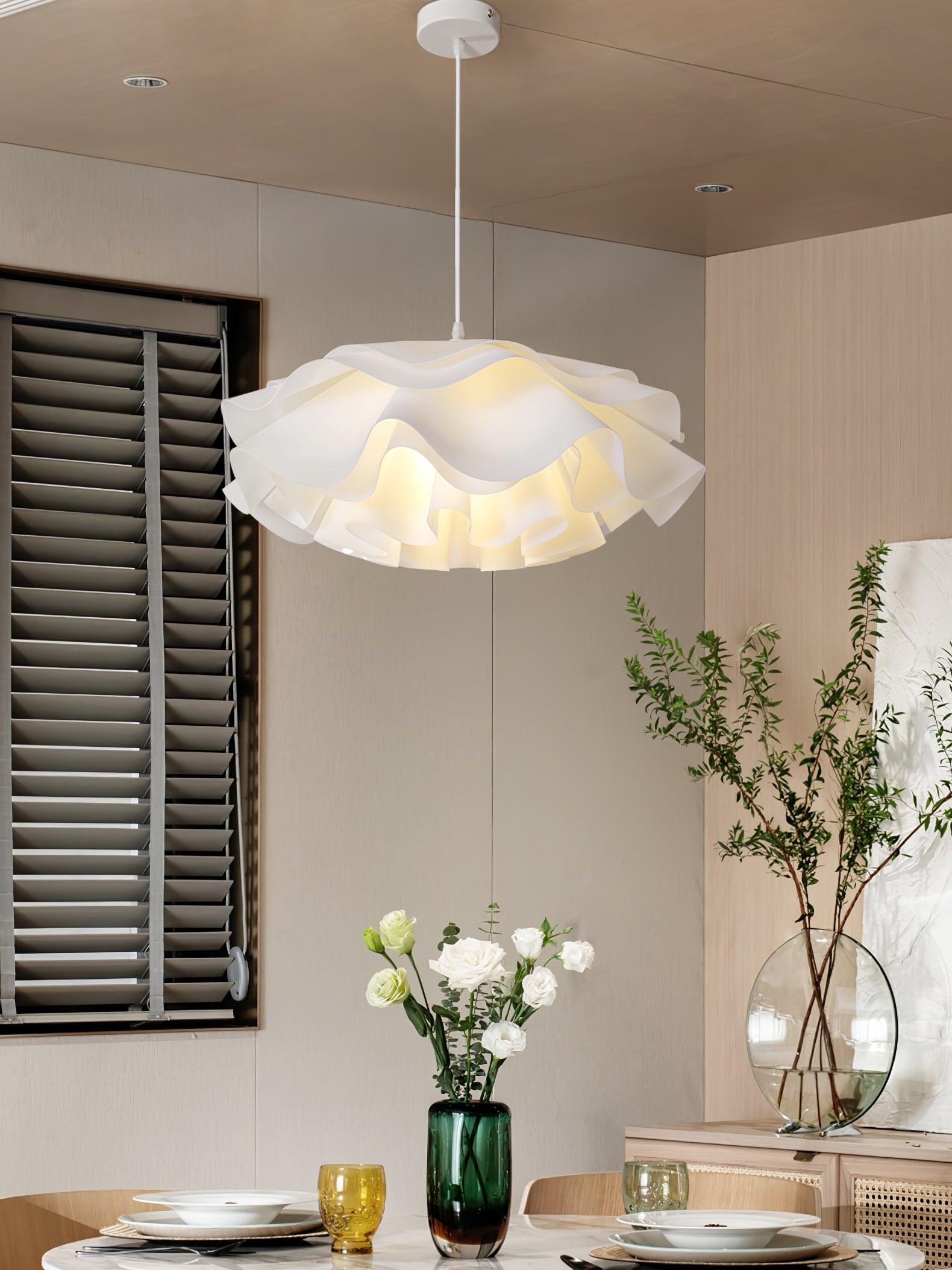 Blossom-Shaped White Pendant Light | Orntli