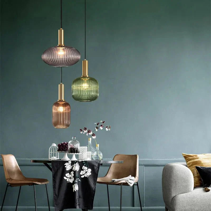 Vintage stil pendel med rillede glasskærm, 12 tommer i diameter