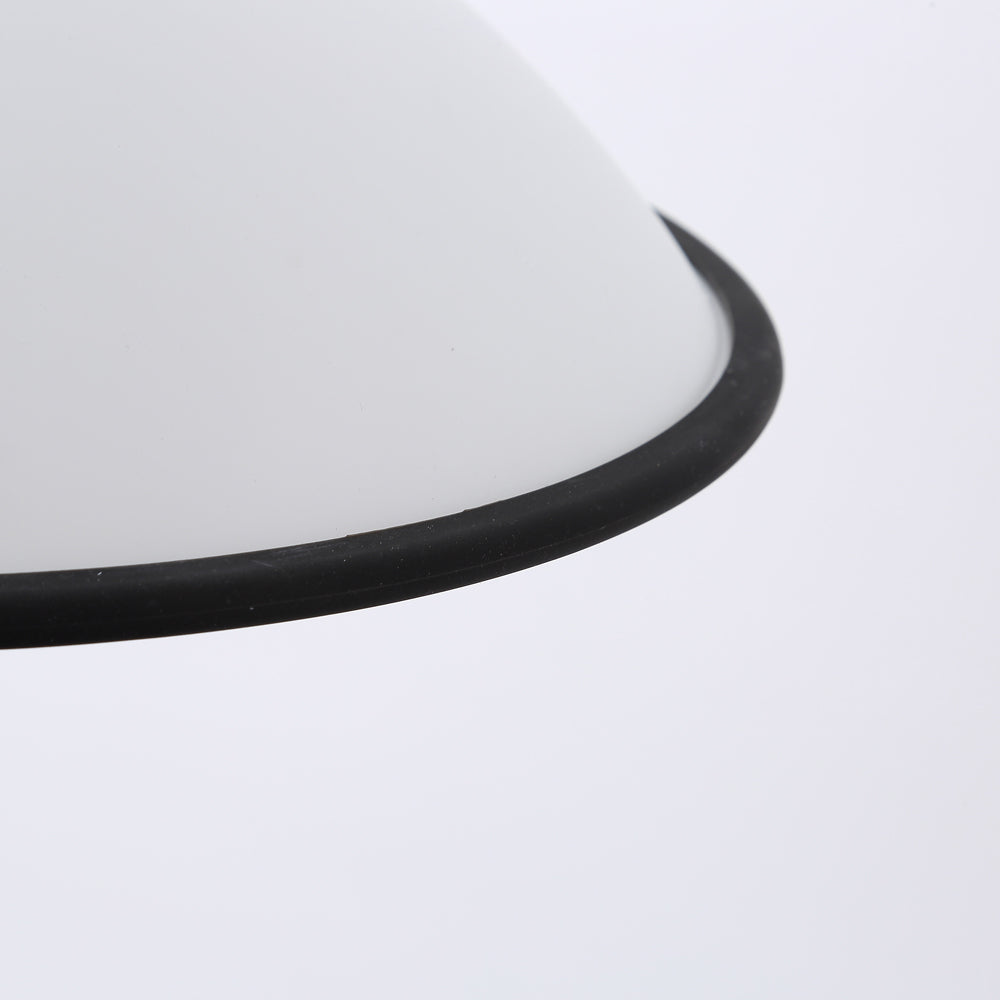 Novara | Minimalistisk UFO pendellampe med svart kant