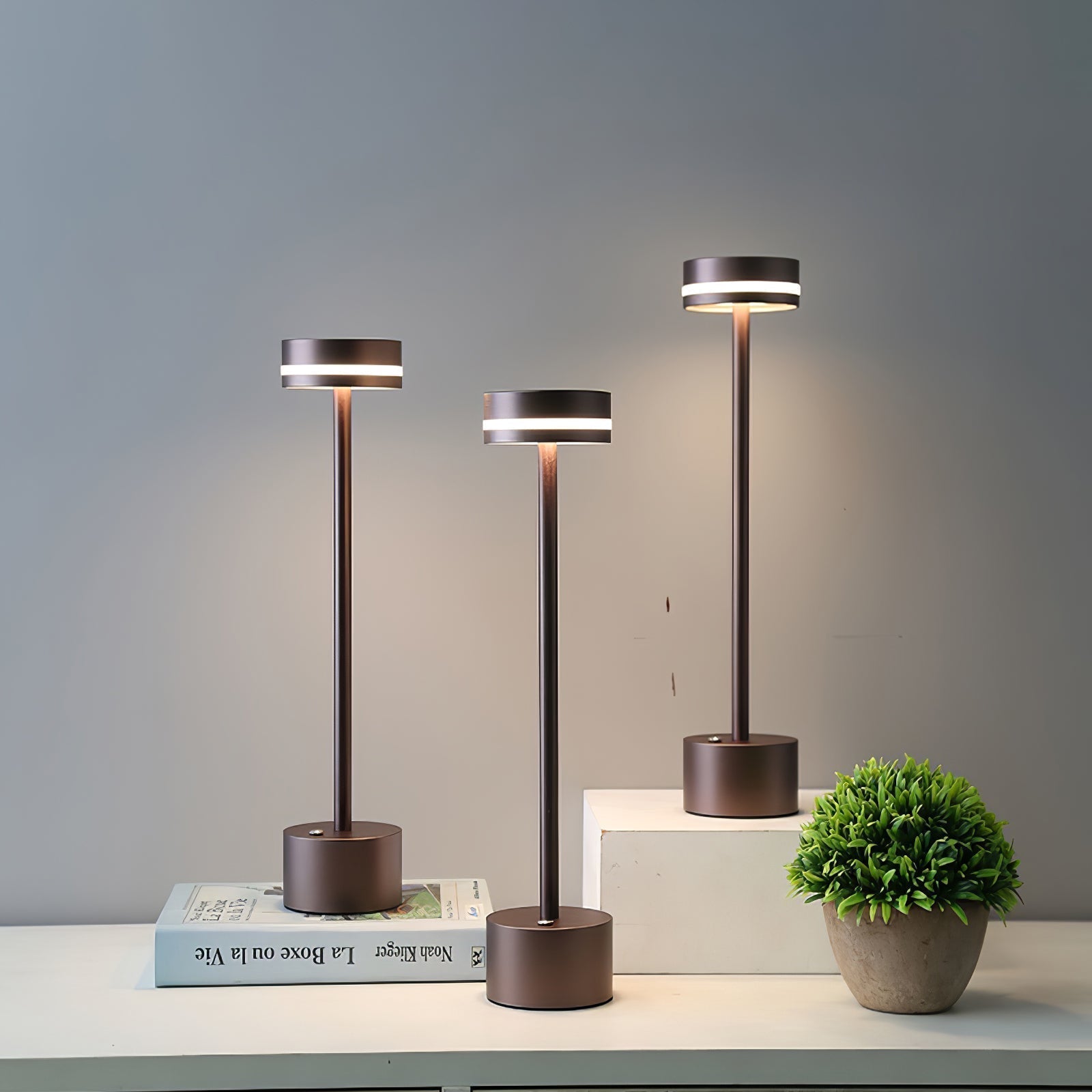 LumaFable | Candeeiro de Mesa LED Recarregável por USB, Brilho Quente