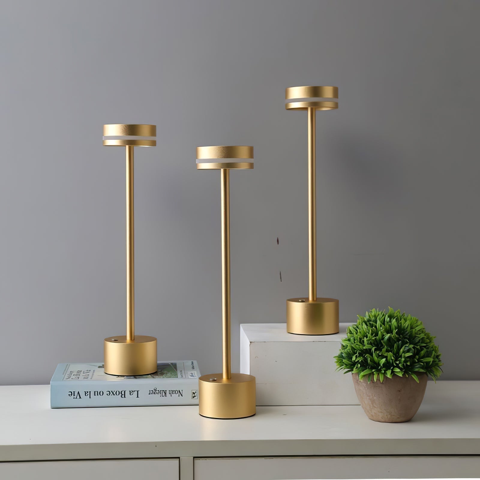 LumaFable | Candeeiro de Mesa LED Recarregável por USB, Brilho Quente
