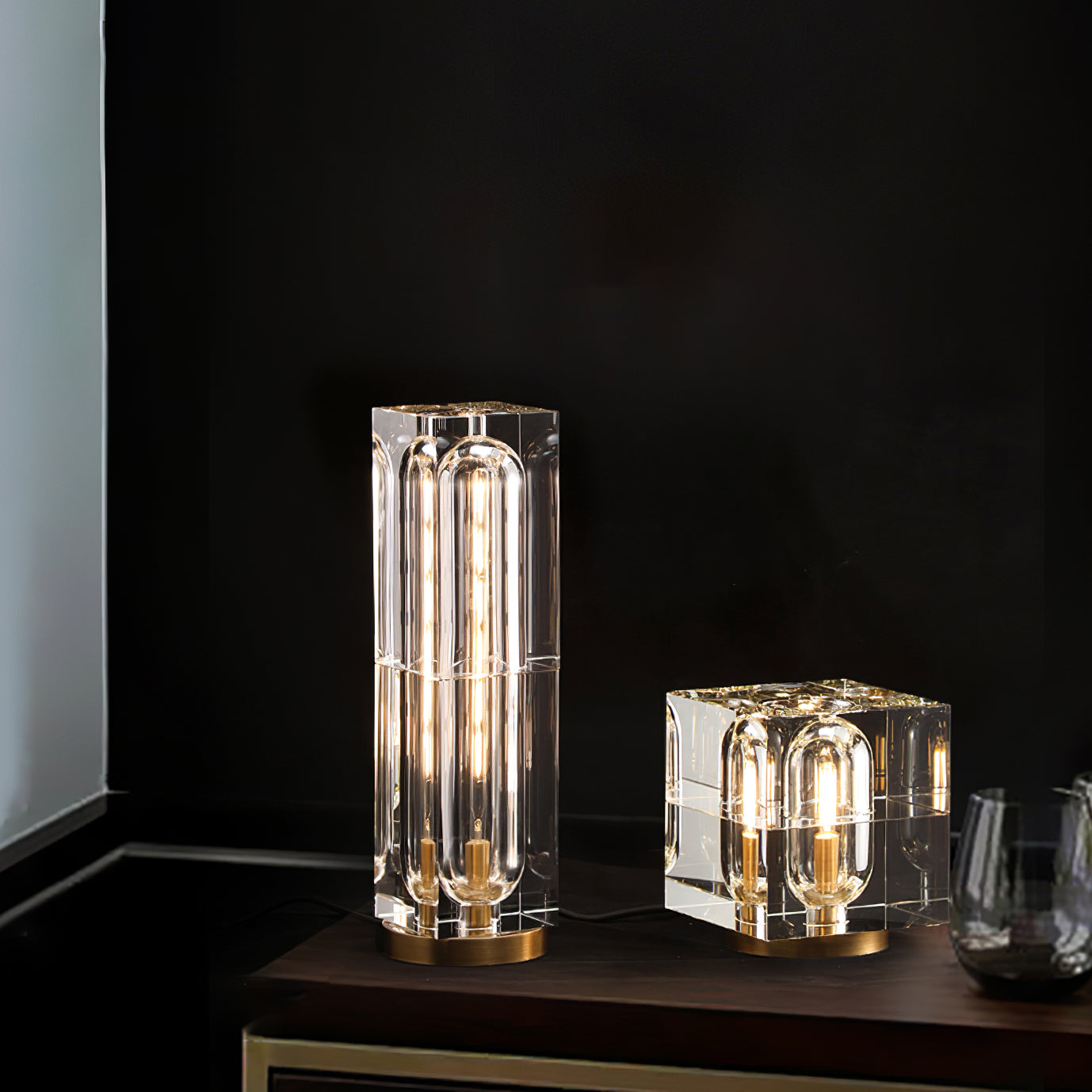 Veloria Elegant Moderne Bordlampe for Hjemmeinteriør