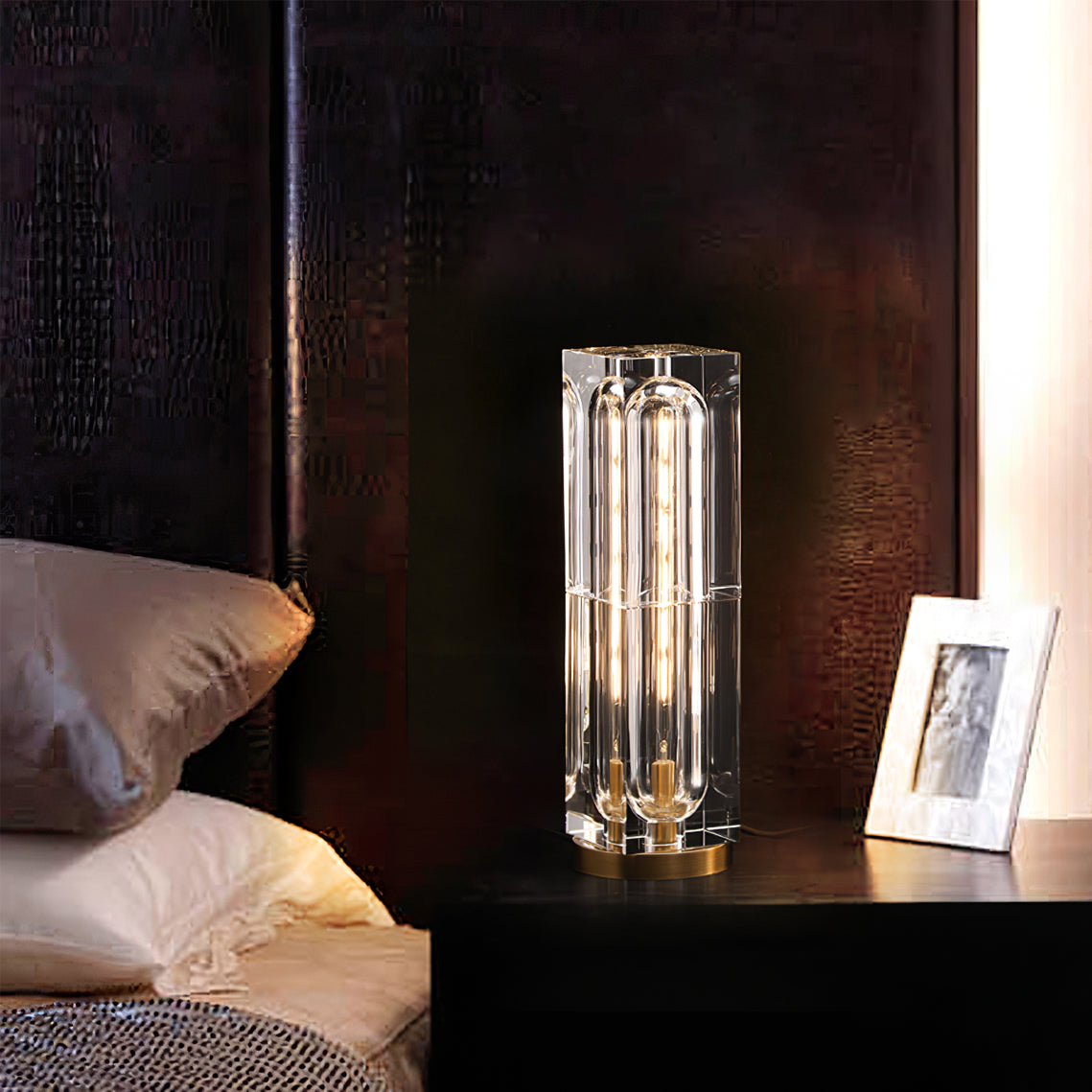 Veloria Elegant Moderne Bordlampe for Hjemmeinteriør