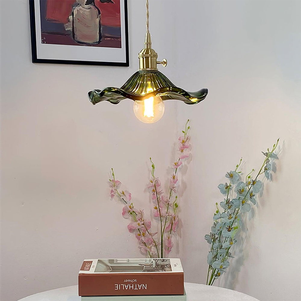 Glasspendel til soverom | Blomsterinspirert hibiskusdesign