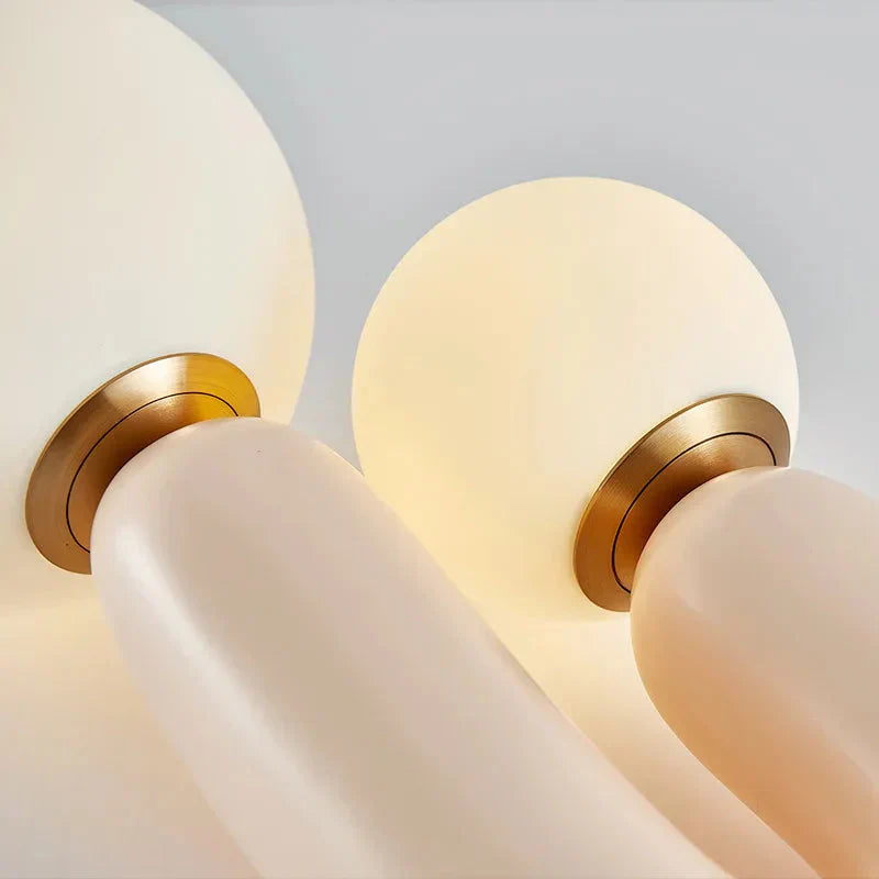 AuroraLume bordlampe med doble G9 LED-pærer og opp/ned skjerm