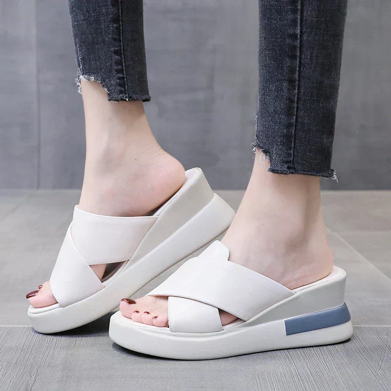 Stützende orthopädische Sandalen für komfortables Gehen | Orntli