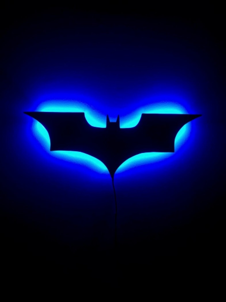 Luz de pared LED de Batman con control remoto inalámbrico y cambio de color