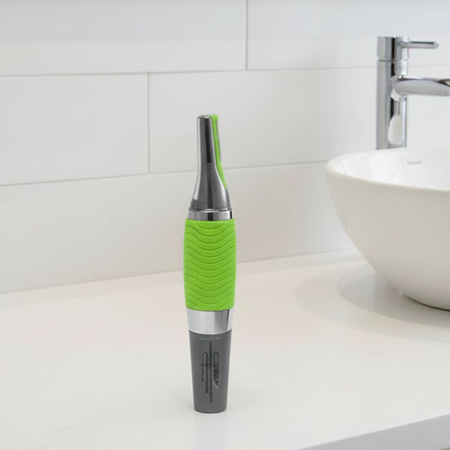 NoseEdge Pro: Nauwkeurige Neus- en Oortrimmer met LED-licht voor Zachte Haarverwijdering