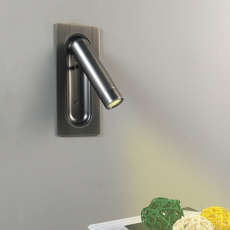 Sleek Bedside Wall Light | Orntli