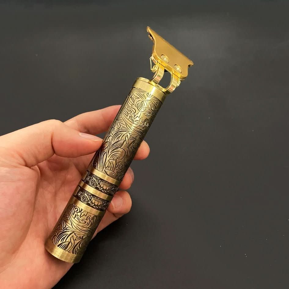 Nova Trim Vintage Barttrimmer für Männer mit wiederaufladbarem Akku und Präzision