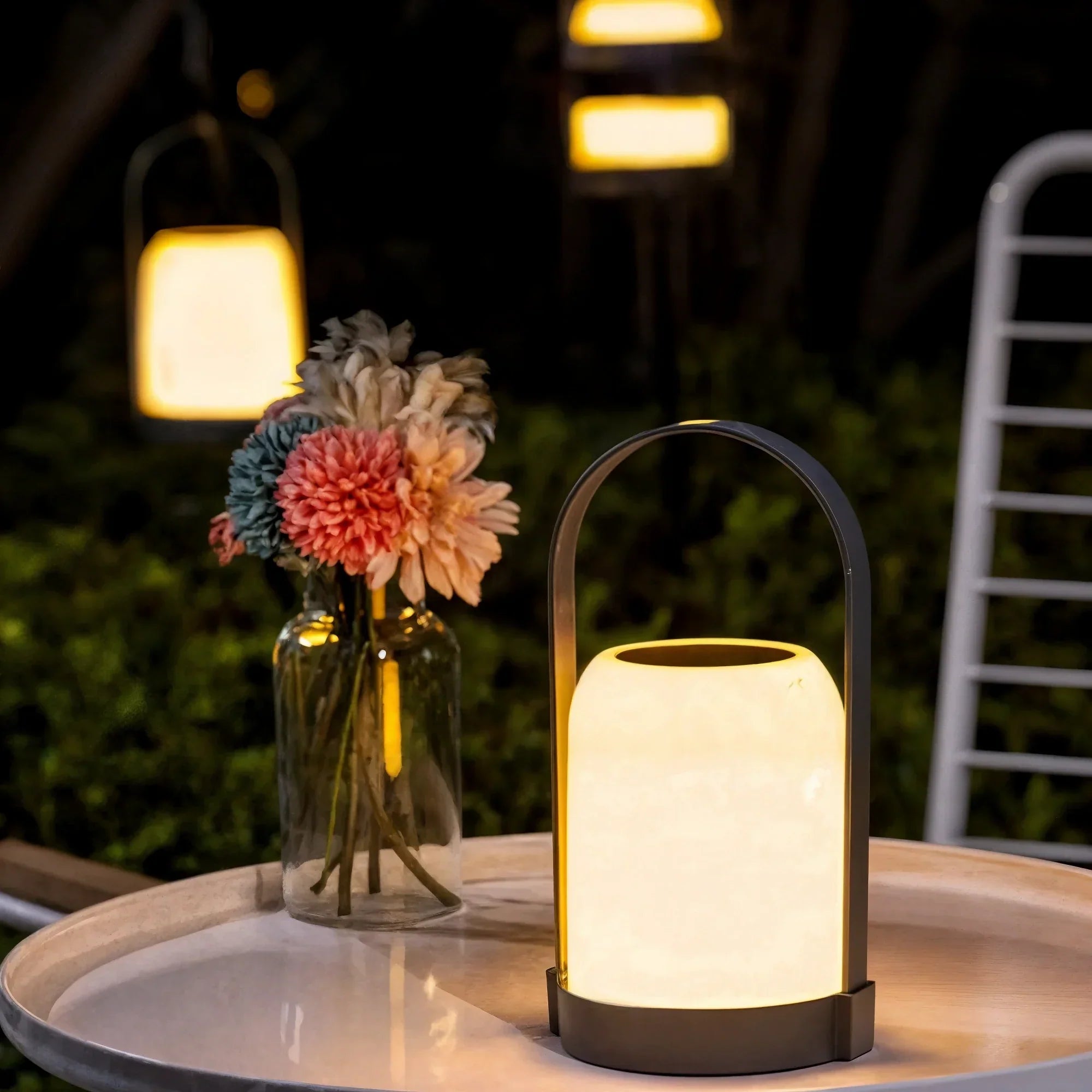 NovaLume LED Tischlampe für moderne Wohnzimmer und Schlafzimmer