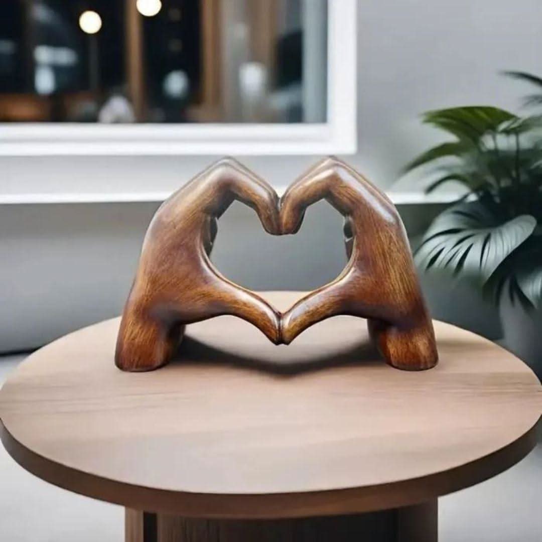 HeartCraft Handcrafted Wooden Decorative Figure For Home Lovers