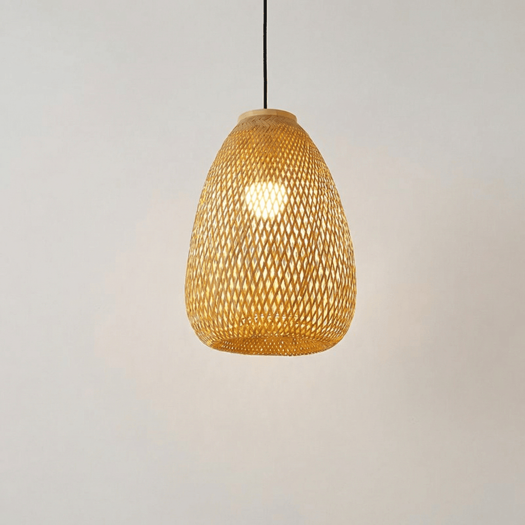 Naturlig bambus loftslampe med håndvævet rattan